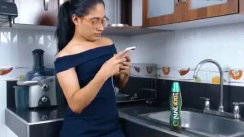 Hung latina ladyboy Monstercock Cumming cam