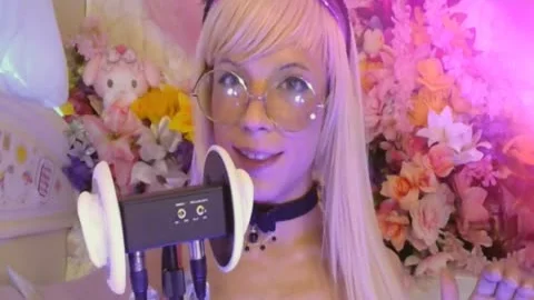 ASMR Binaural Ear Relaxation! Sissy XxHayleeMariexx