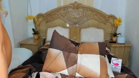 sweet asian ladyboy Masturbate