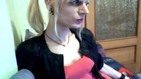 MNKTG web camera Show