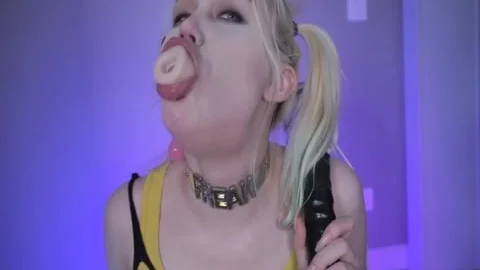 Blondelashes19 The Freak