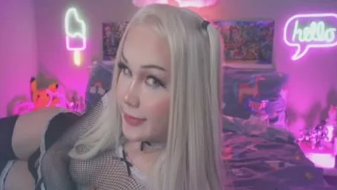 Blondelashes  Wcs