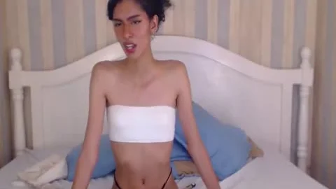nice-looking Skinny Latin cum On cam