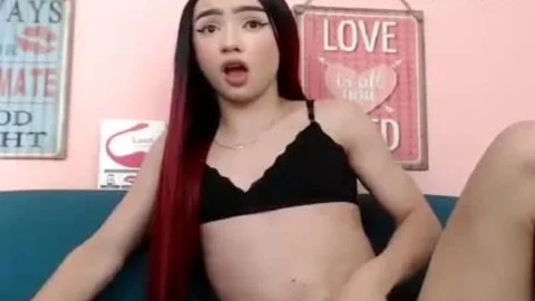Redhead Beauty Jacking Off On webcam