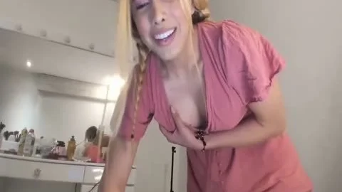 amateur ladyboy Masturbat monstrous dick