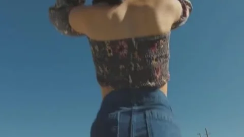 shemale Hitchhiker