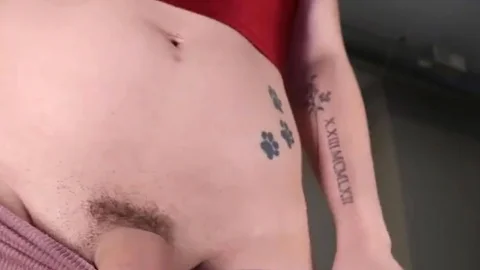 lady-teen gal Talks To Her Followers while Masturbating Her knob