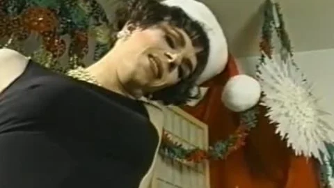 Santa shelady