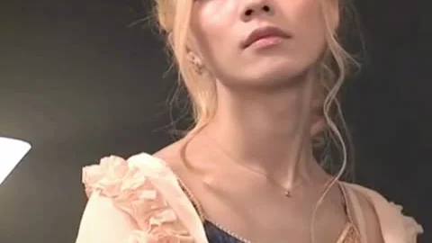 skinny Blondine bonks A guy Picked-up At Bar