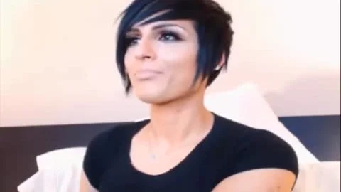 yummy And sexy ladyboy jerk off On web camera